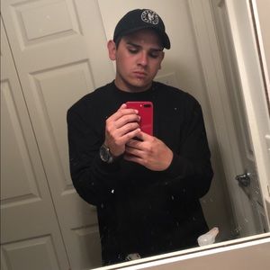 Meet your Posher, Devin